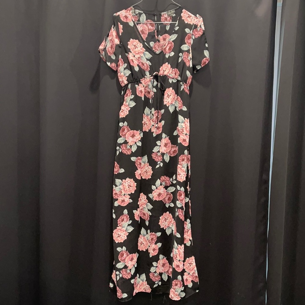 Women’s floral dress